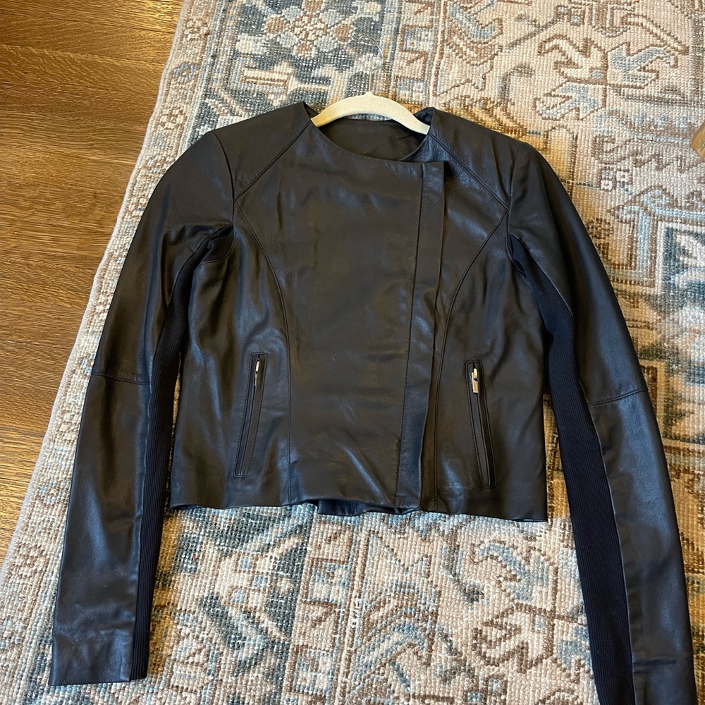 Veda Lighweight Black Leather Women's Jacket
Size S